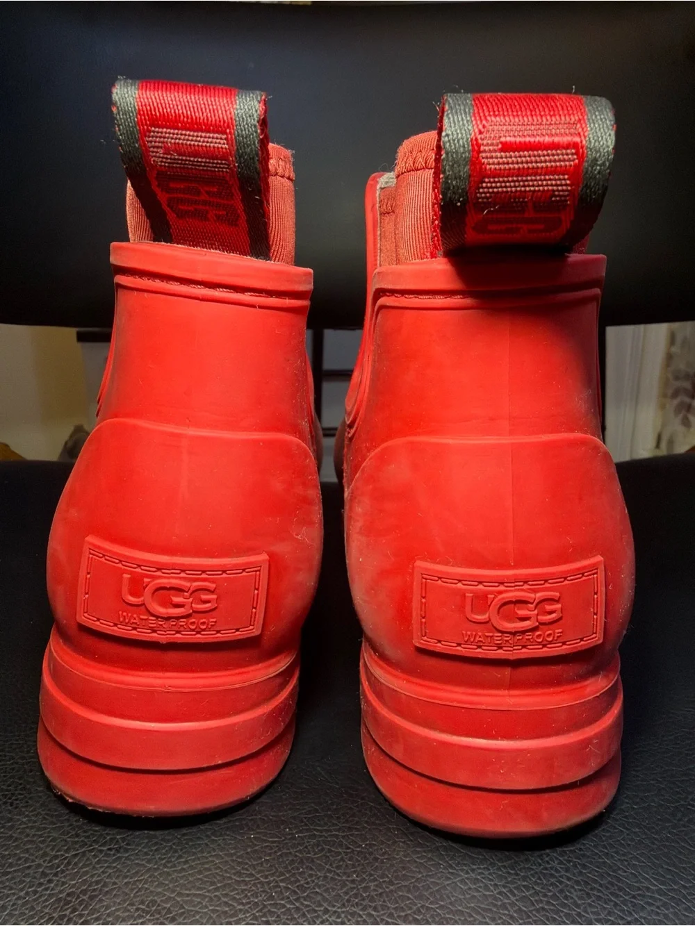 UGG DROPLET WOMEN RAIN BOOTS SAMBA RED US 7